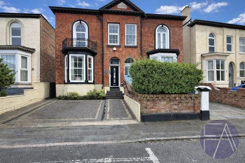 3 bedroom semi-detached house for sale, Bank Square, Southport PR9