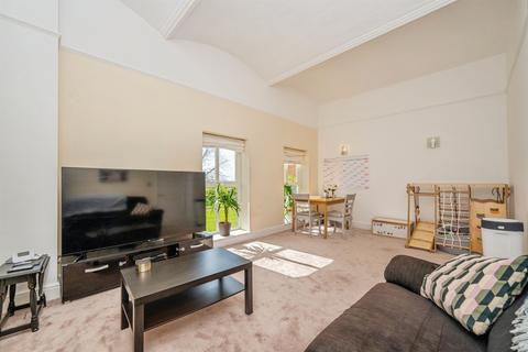 2 bedroom townhouse for sale, Duesbury Court, Mickleover, Derby
