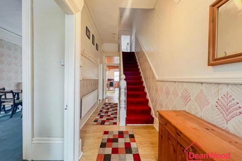 6 bedroom terraced house for sale - Mehr