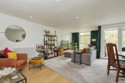 3 bedroom maisonette for sale, Rosehill Walk, Tunbridge Wells, Kent, TN1