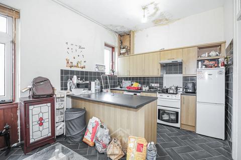 1 bedroom flat for sale, Grant Street, Greenock PA15