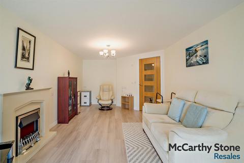 1 bedroom apartment for sale, Bowles Court, Westmead Lane, Chippenham, Wiltshire, SN15 3GU