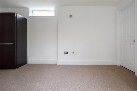 1 bedroom flat to rent, Billing Road, Abington, NN1