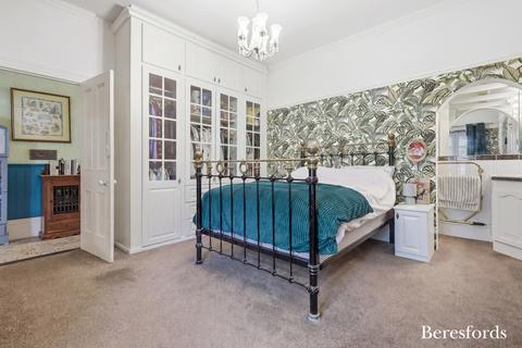 4 bedroom detached house for sale, Queen Street, Brightlingsea, CO7