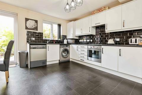 3 bedroom semi-detached house for sale, Auckland Drive, Birmingham
