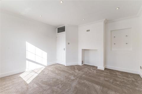 undefined, East Street, Farnham, GU9