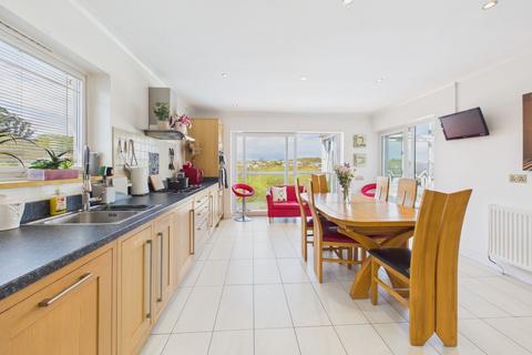 4 bedroom detached house for sale, Ragged Staff, Saundersfoot, SA69