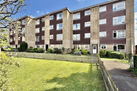 1 bedroom apartment to rent, Stourton Avenue, Feltham TW13