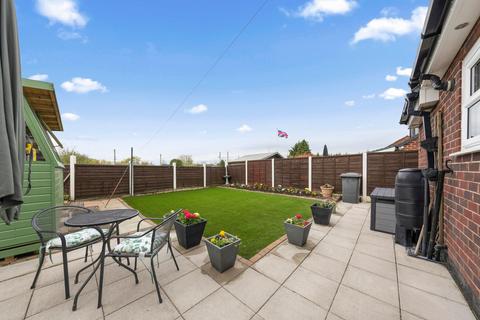 2 bedroom semi-detached bungalow for sale, Tewkesbury Road, Golborne, WA3