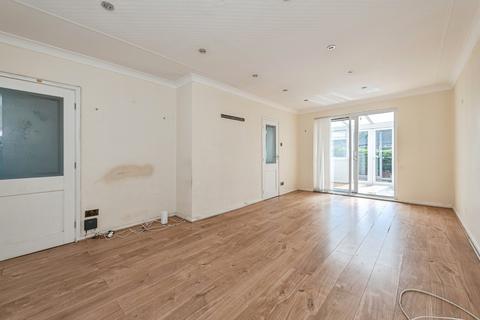 3 bedroom semi-detached house for sale, Mountfield Road, Huddersfield, HD5