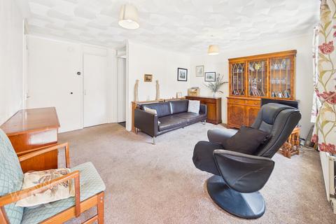2 bedroom terraced bungalow for sale, Plantsman Close, Norwich