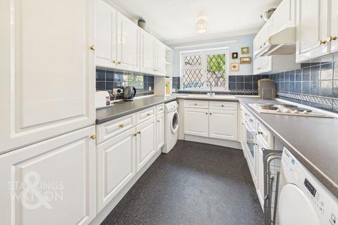 2 bedroom terraced bungalow for sale, Plantsman Close, Norwich