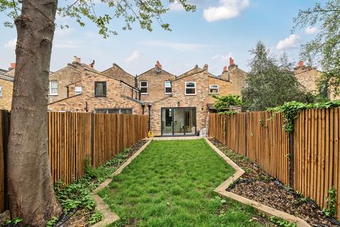 3 bedroom terraced house for sale, Hatcham Park Road, New Cross, London, SE14