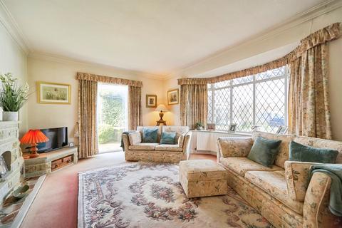2 bedroom semi-detached bungalow for sale, Rockwood Crescent, Calverley, Pudsey