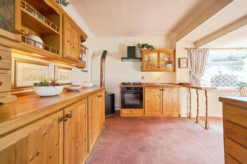 2 bedroom semi-detached bungalow for sale, Rockwood Crescent, Calverley, Pudsey