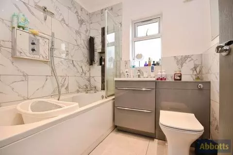 3 bedroom bungalow for sale – pohled 5