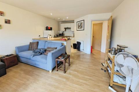 Studio for sale, Flat 1, Walton Court, 100 Bath Street, Rugby, Warwickshire CV21 3JD