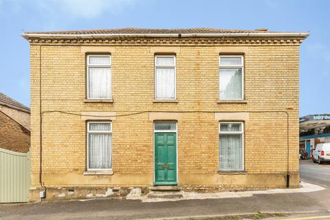 4 bedroom detached house for sale, Bridge Street, Raunds