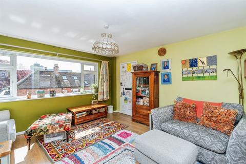 1 bedroom flat for sale, Mill Lane, Romsey