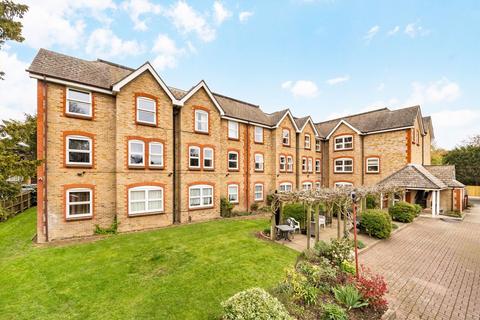1 bedroom flat for sale, Church Lane, London SW19