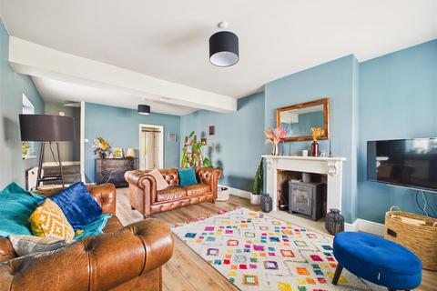 2 bedroom cottage for sale, Stockbridge Road, Elloughton