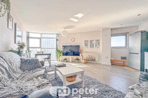 2 bedroom apartment to rent, Altolusso, CARDIFF, CF10