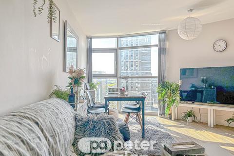 2 bedroom apartment to rent, Altolusso, CARDIFF, CF10