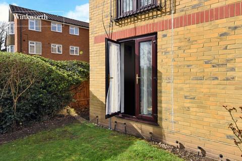 1 bedroom apartment for sale, Drey Court, 15 The Avenue, Worcester Park, KT4