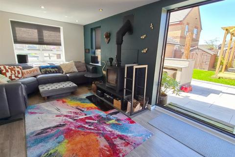 4 bedroom detached house for sale, Milton Way, Ettiley Heath, Sandbach