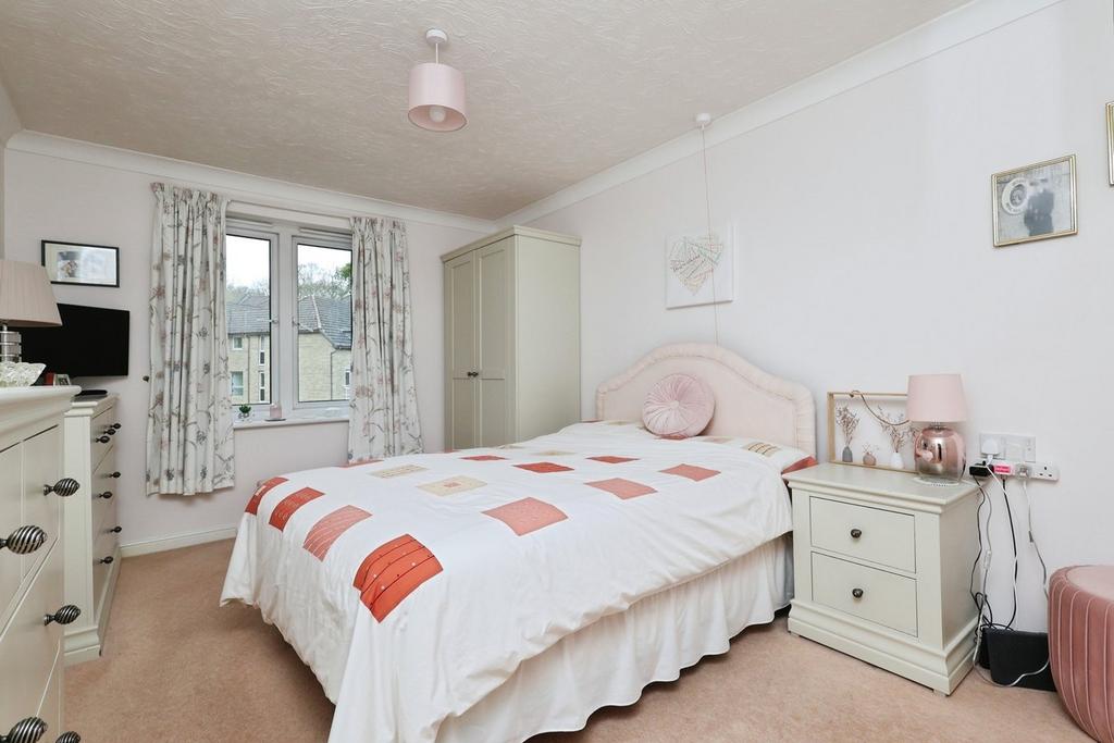 Beech Street, Bingley BD16 1 bed retirement property for sale - £80,000
