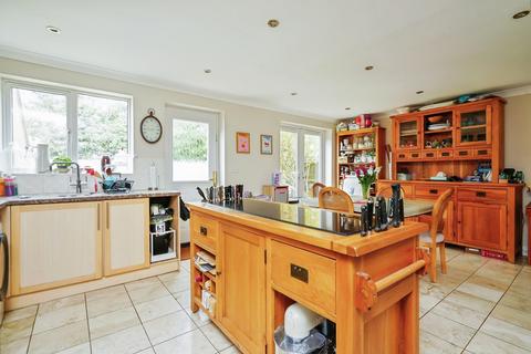 4 bedroom detached house for sale, Dittander Close, Bicester, Oxfordshire, OX26