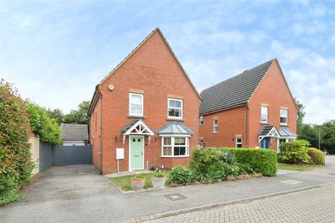4 bedroom detached house for sale, Dittander Close, Bicester, Oxfordshire, OX26