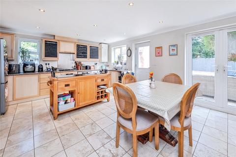 4 bedroom detached house for sale, Dittander Close, Bicester, Oxfordshire, OX26