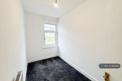 3 bedroom end of terrace house to rent, Somerton Place, Newport, NP19