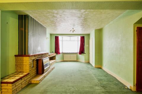3 bedroom terraced house for sale, Western Avenue, Dagenham, RM10
