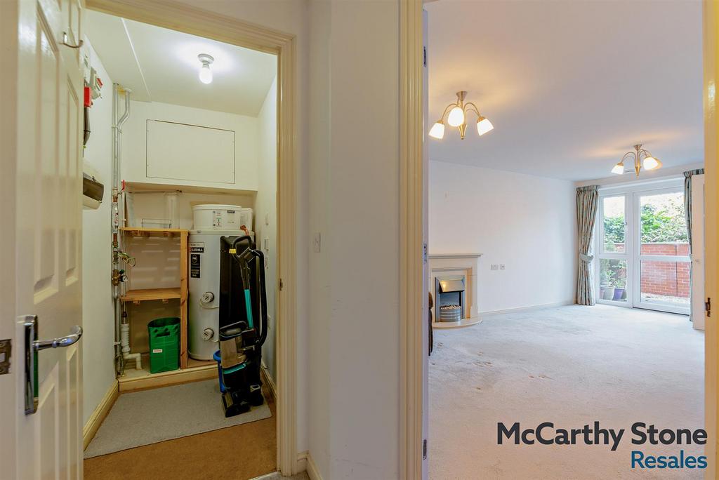 8688687-interior13-800.jpg