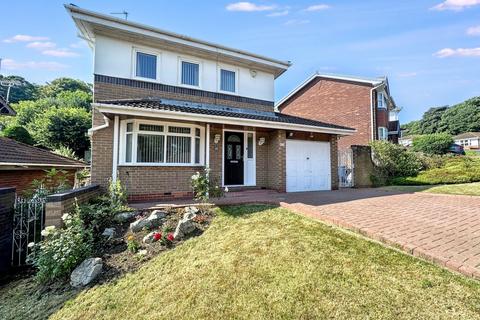 4 bedroom detached house for sale, Valley View, Fatfield, Washington, Tyne and Wear, NE38 8SL