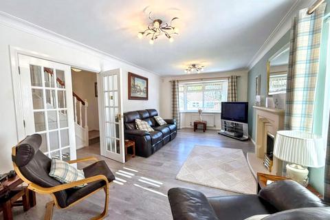 4 bedroom detached house for sale, Valley View, Fatfield, Washington, Tyne and Wear, NE38 8SL