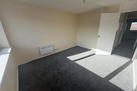 2 bedroom apartment to rent, Lodge Road, Rugeley, WS15