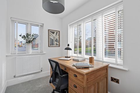 3 bedroom detached house for sale, Brockhills Lane, New Milton
