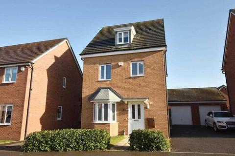 4 bedroom detached house to rent, Berry Maud Lane, Shirley, Solihull