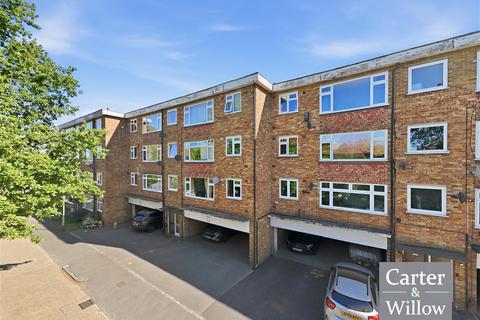 Wisdons Close, Dagenham, Essex