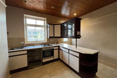 2 bedroom terraced house for sale, Railway Terrace, Bradford BD12