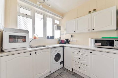 1 bedroom flat for sale, Dagnall Street, Battersea, London, SW11