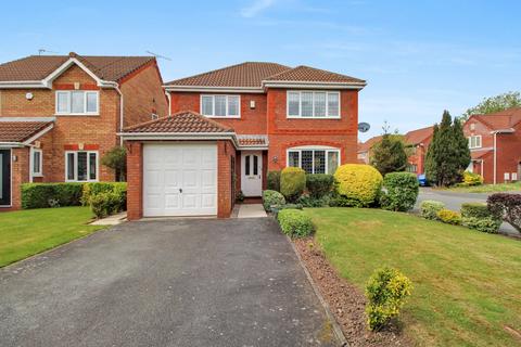 4 bedroom detached house for sale, Peterborough Close, Ellesmere Port CH66
