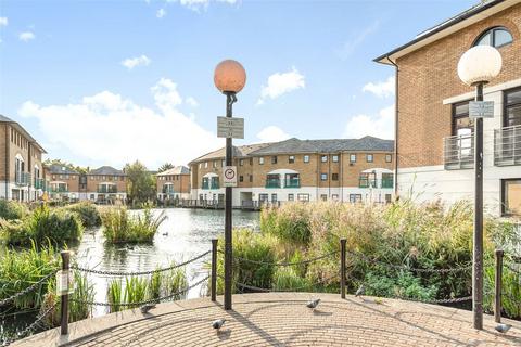 1 bedroom flat to rent, Plover Way, London SE16