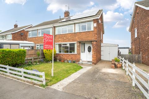 Semi-detached house - Lincolnshire LN6