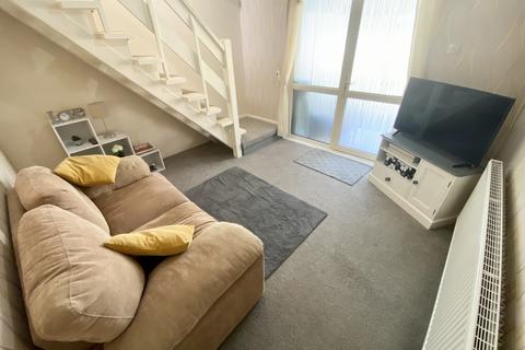 3 bedroom semi-detached house for sale, Elizabeth Close, Ynysforgan, Swansea, City And County of Swansea.