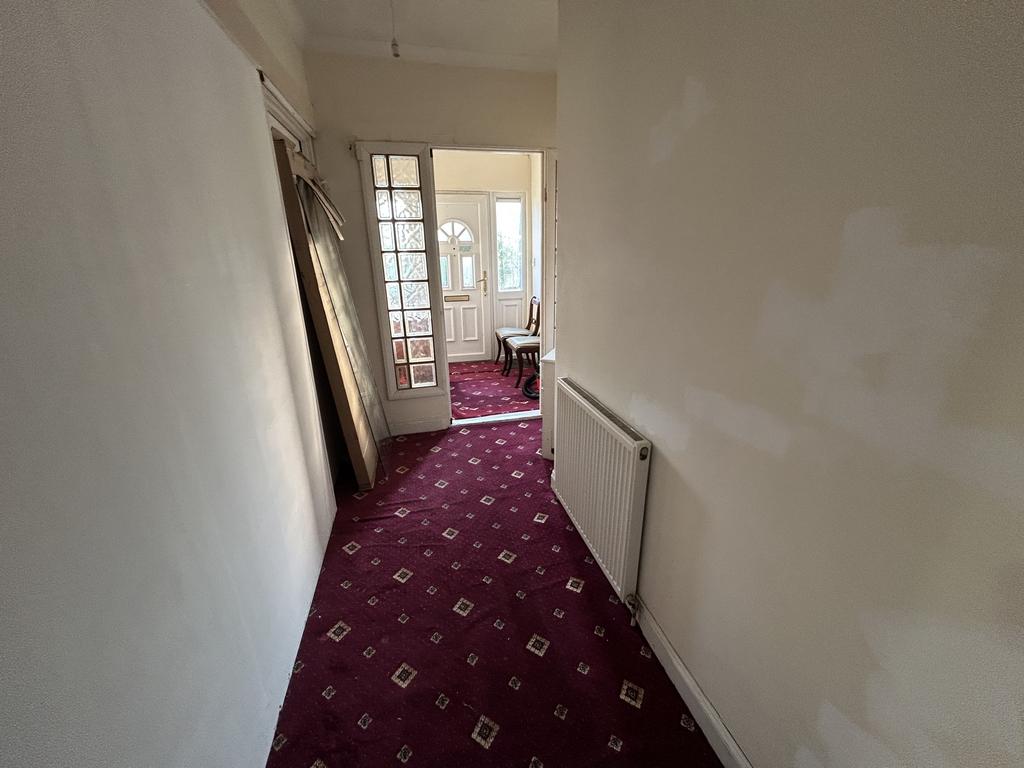 Grasmere Gardens, Harrow HA3 - View 4