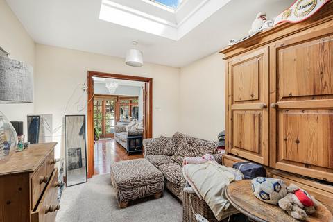 4 bedroom detached house for sale, Park Avenue, Enfield, EN1
